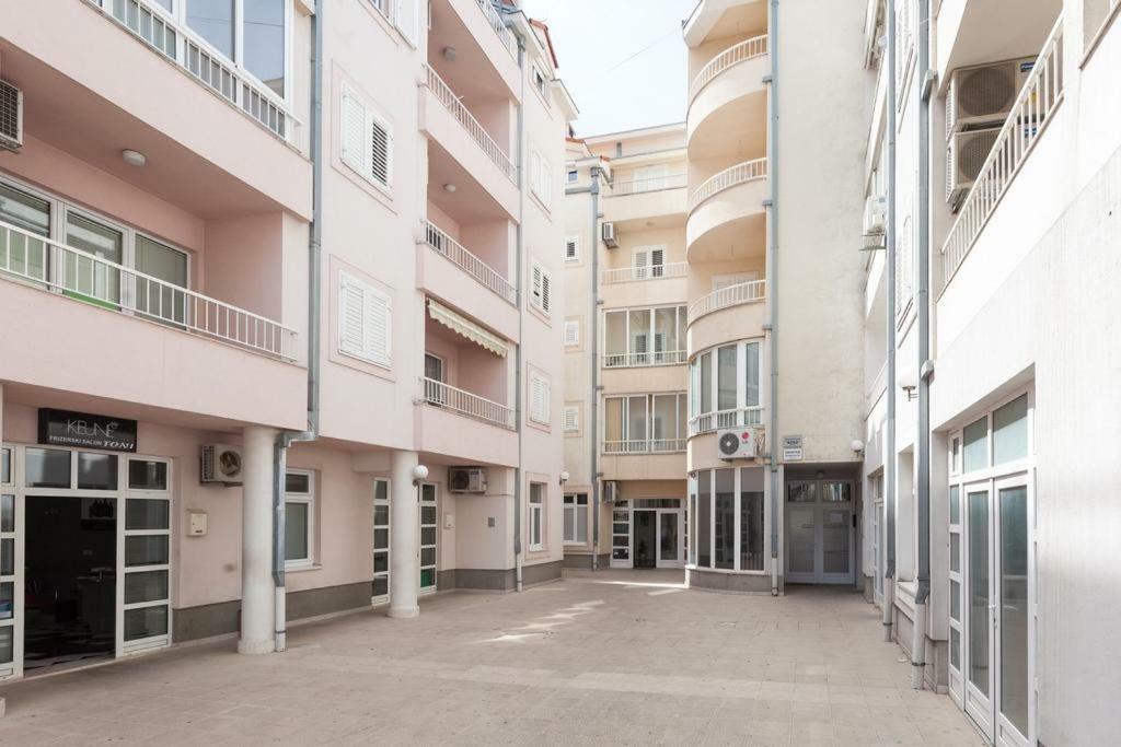 Litorian Makarska Apartment ภายนอก รูปภาพ